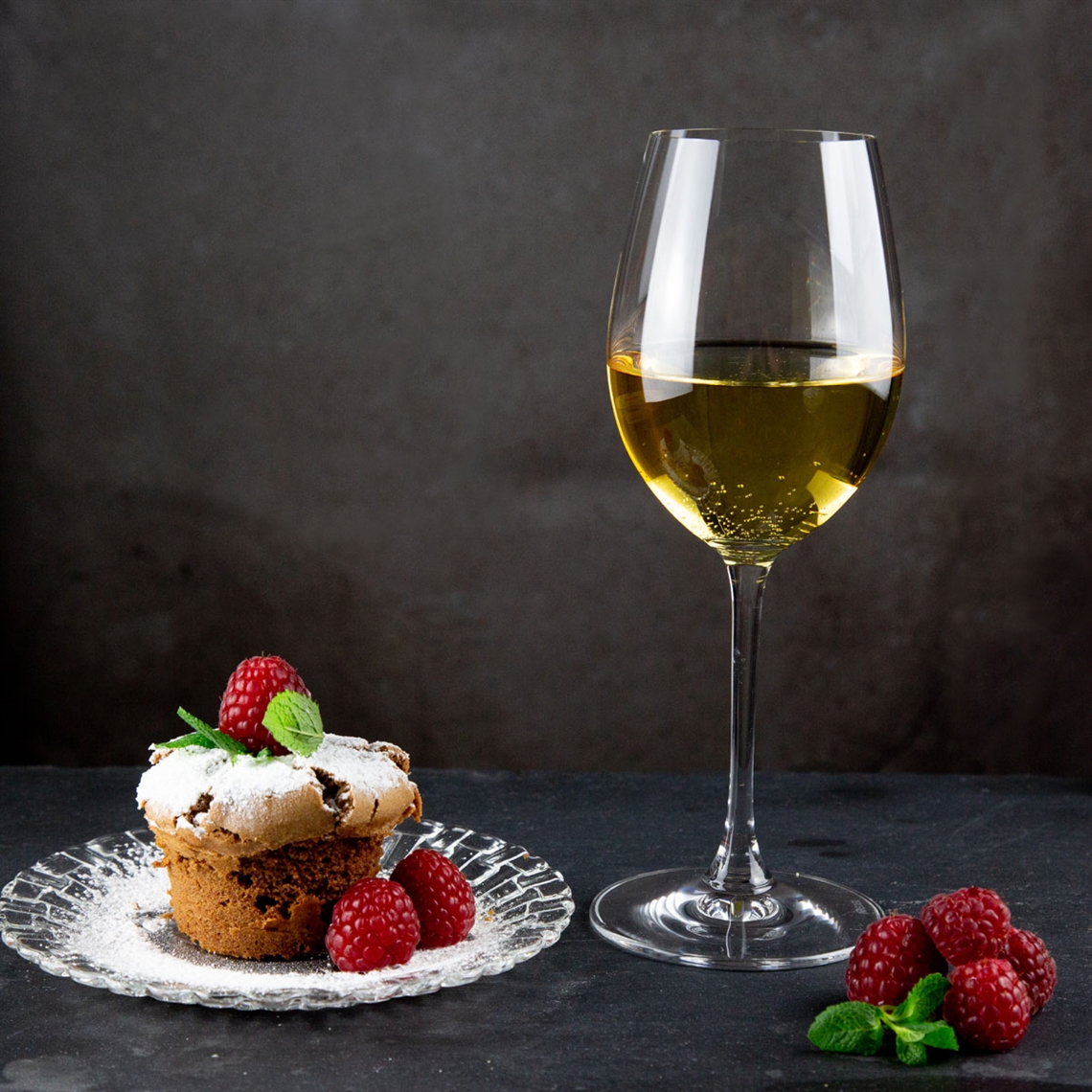 Riedel Vinum Sauvignon Blanc / Dessert Wine Glass - Set of 2 - 6416/33