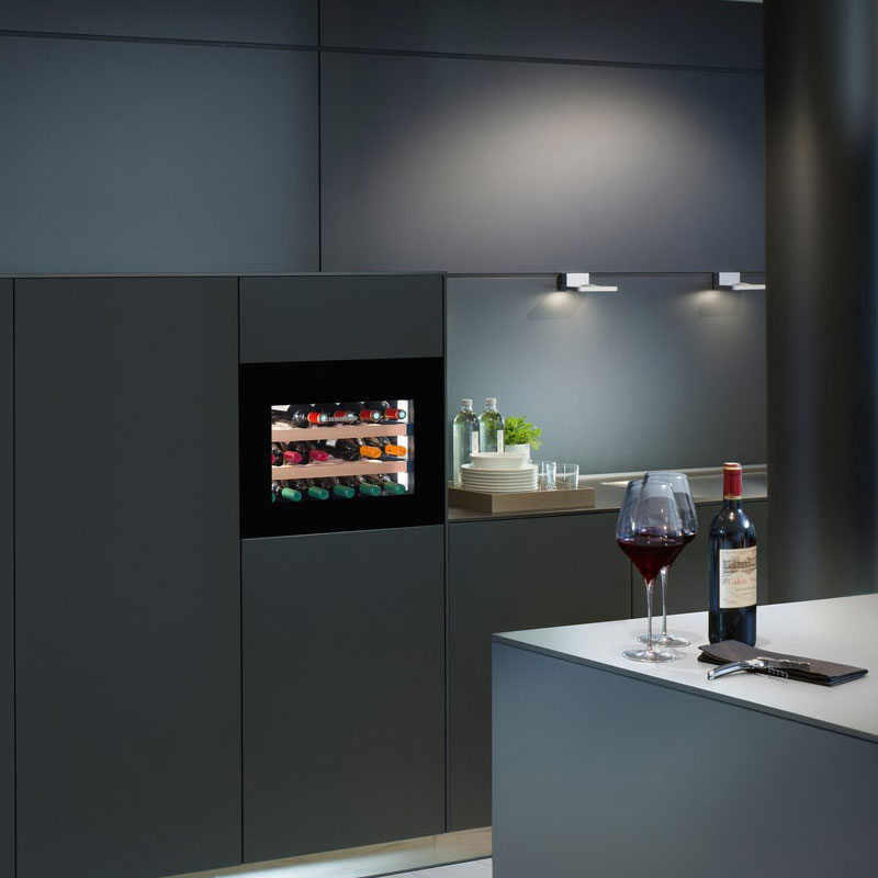 Liebherr GrandCru Built-In Single Temperature Wine Cabinet Black - WKEgb 582
